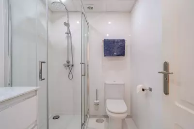 Top Floor Apartment in Nueva Andalucía