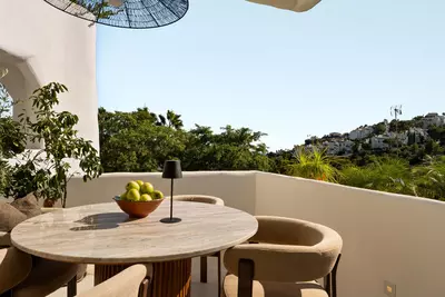 Middle Floor Apartment in Benahavís