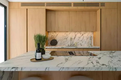 Middle Floor Apartment in Benahavís