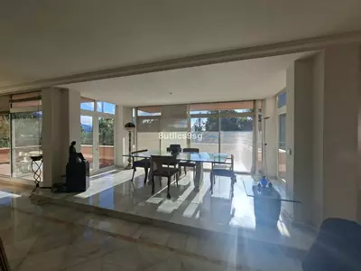 Middle Floor Apartment in Nueva Andalucía