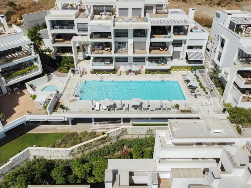 Top Floor Apartment in Estepona