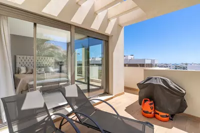 Top Floor Apartment in Estepona