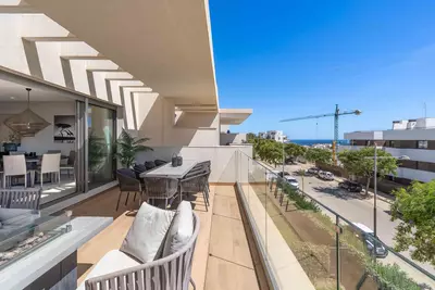 Top Floor Apartment in Estepona