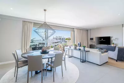 Top Floor Apartment in Estepona