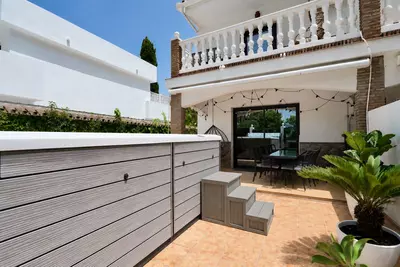 Semi-Detached House in Nueva Andalucía