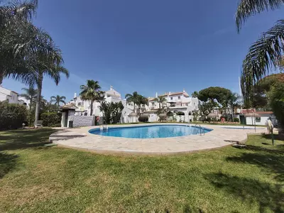 Ground Floor Apartment in El Paraiso