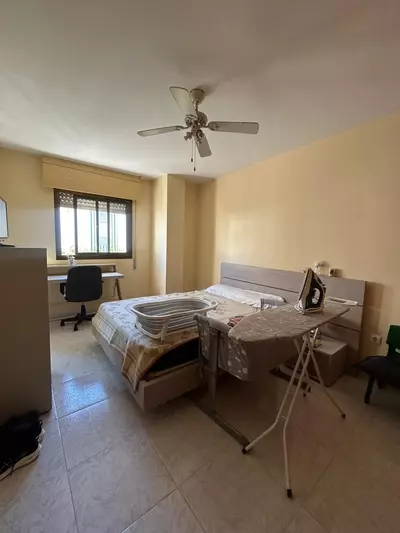 Middle Floor Apartment in Estepona