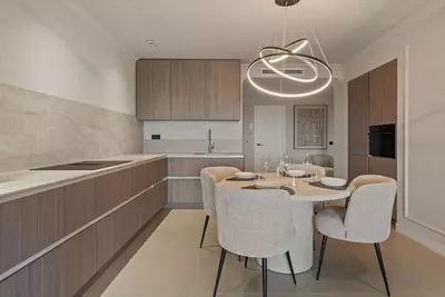 Middle Floor Apartment in Benahavís