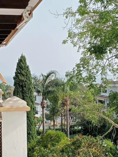Middle Floor Apartment in Marbella