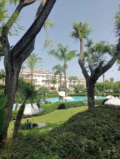 Middle Floor Apartment in Marbella