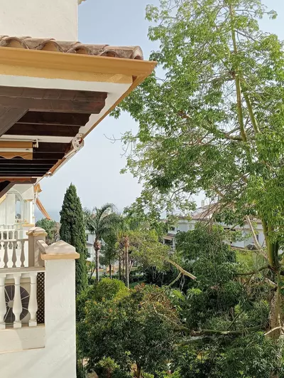 Middle Floor Apartment in Marbella