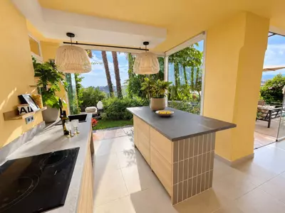 Ground Floor Apartment in Nueva Andalucía