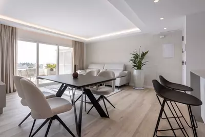Middle Floor Apartment in Nueva Andalucía