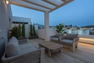 Middle Floor Apartment in Nueva Andalucía