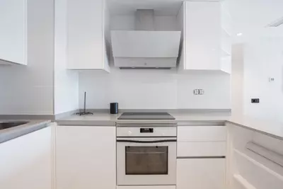 Middle Floor Apartment in Nueva Andalucía