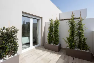 Middle Floor Apartment in Nueva Andalucía