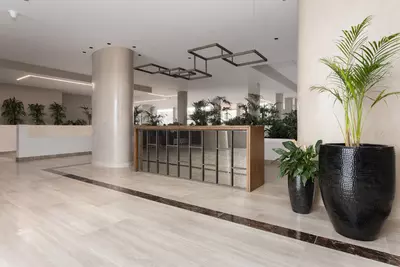 Middle Floor Apartment in Nueva Andalucía