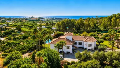 Finca - Cortijo in Estepona