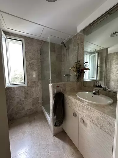 Middle Floor Apartment in Puerto Banús