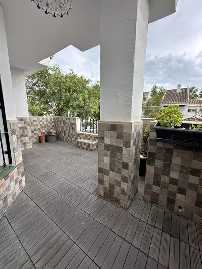 Middle Floor Apartment in Puerto Banús