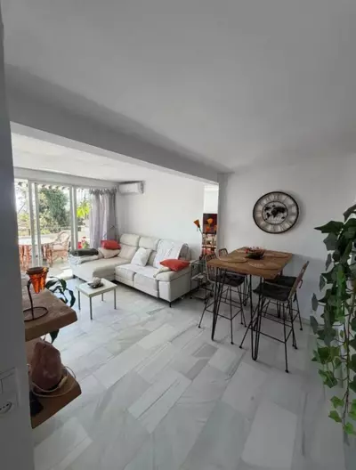 Middle Floor Apartment in Marbella