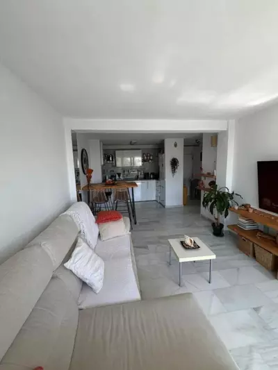 Middle Floor Apartment in Marbella