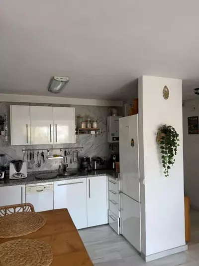 Middle Floor Apartment in Marbella