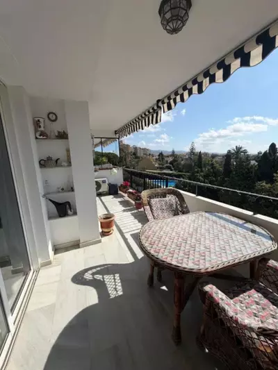 Middle Floor Apartment in Marbella