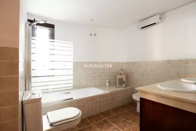 Detached Villa in Estepona