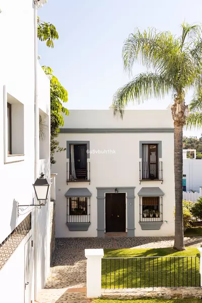 Detached Villa in Estepona