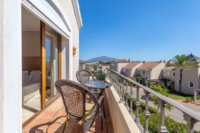 Townhouse in El Paraiso