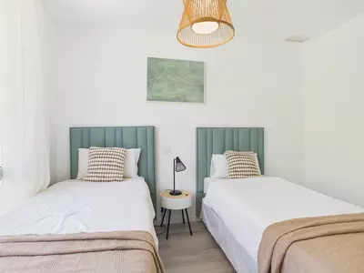 Semi-Detached House in Cancelada