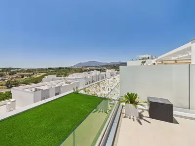 Semi-Detached House in Cancelada