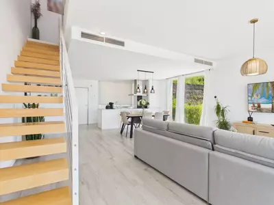 Semi-Detached House in Cancelada