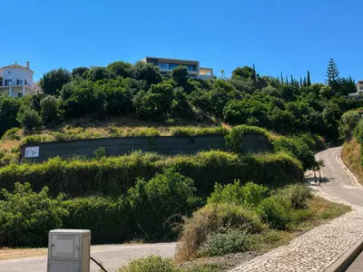 Residential Plot in Benahavís