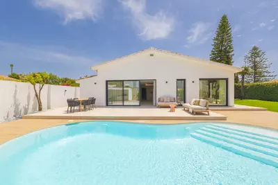 Detached Villa in Atalaya