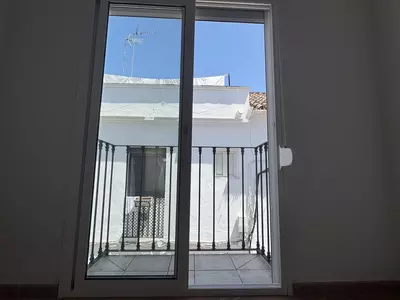 Middle Floor Apartment in Estepona