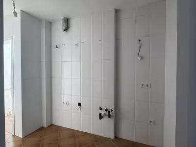 Middle Floor Apartment in Estepona