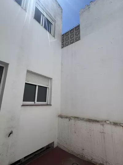 Middle Floor Apartment in Estepona