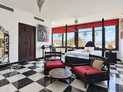 Semi-Detached House in Estepona