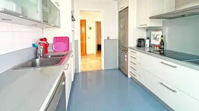 Middle Floor Apartment in Marbella