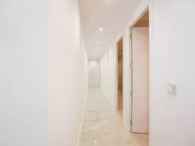 Middle Floor Apartment in Estepona