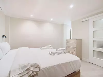 Middle Floor Apartment in Estepona