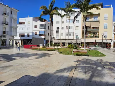 Middle Floor Apartment in Estepona
