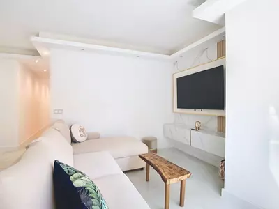 Middle Floor Apartment in Estepona