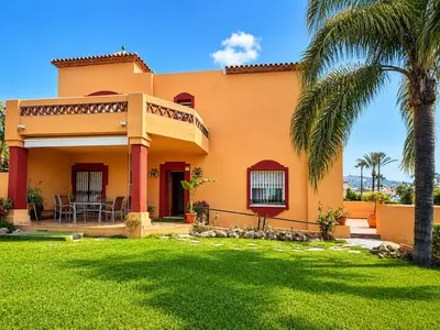 Semi-Detached House in Marbella