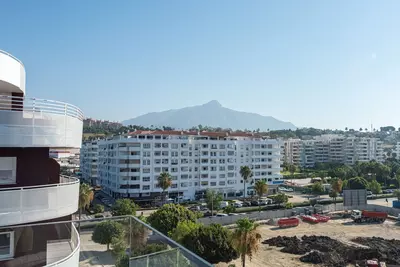 Penthouse in Nueva Andalucía