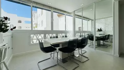 Middle Floor Apartment in Puerto Banús