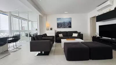 Middle Floor Apartment in Puerto Banús
