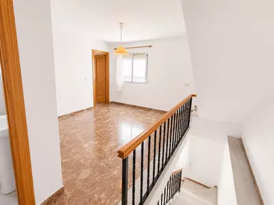 Semi-Detached House in Casares